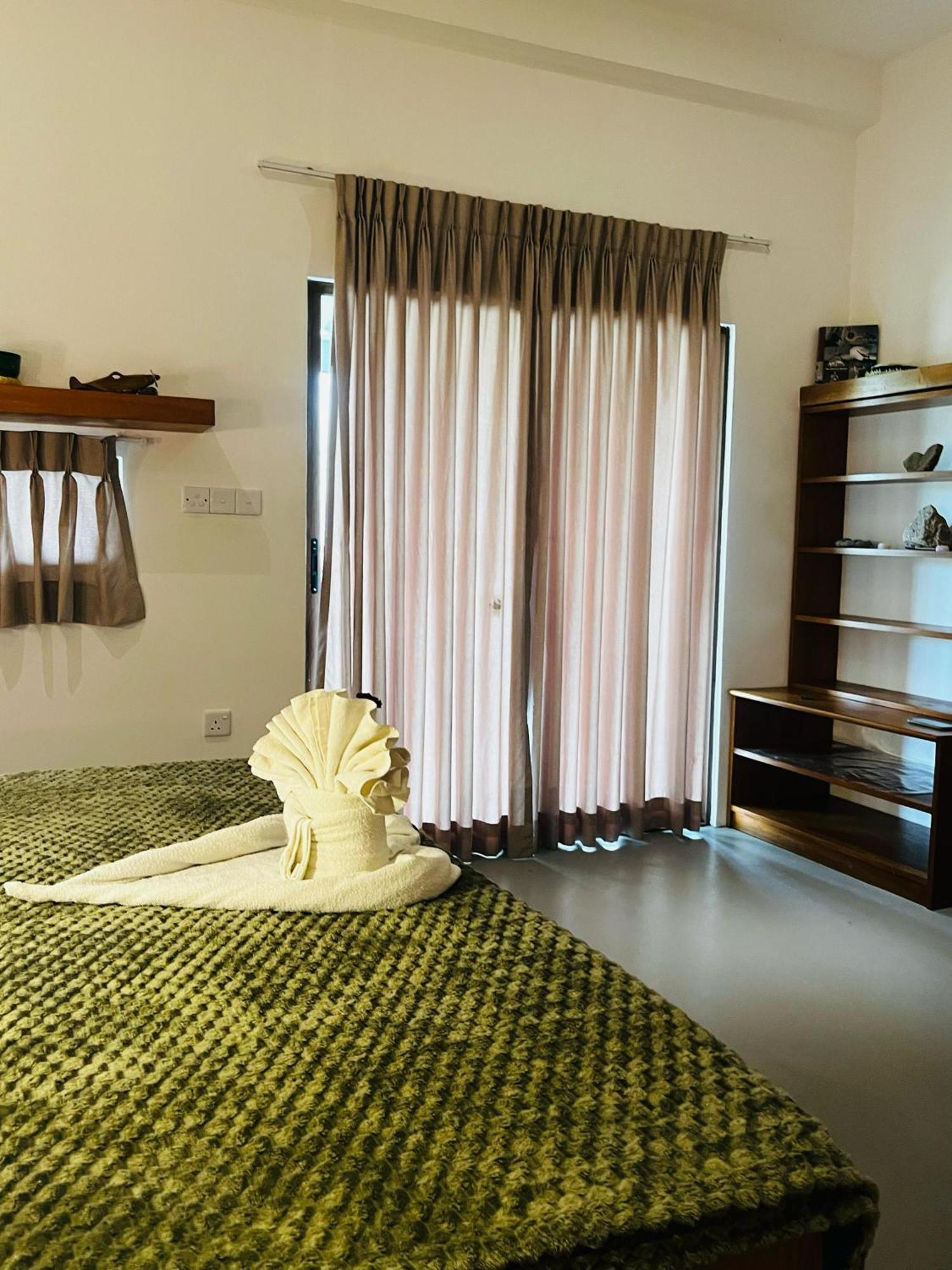Gaia Ella Ecolodge And Yoga Centre ภายนอก รูปภาพ