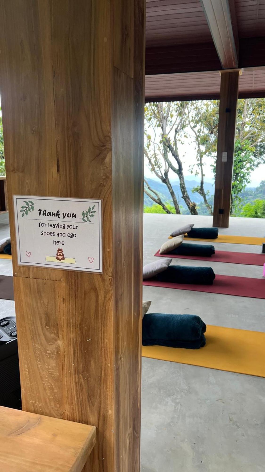 Gaia Ella Ecolodge And Yoga Centre ภายนอก รูปภาพ