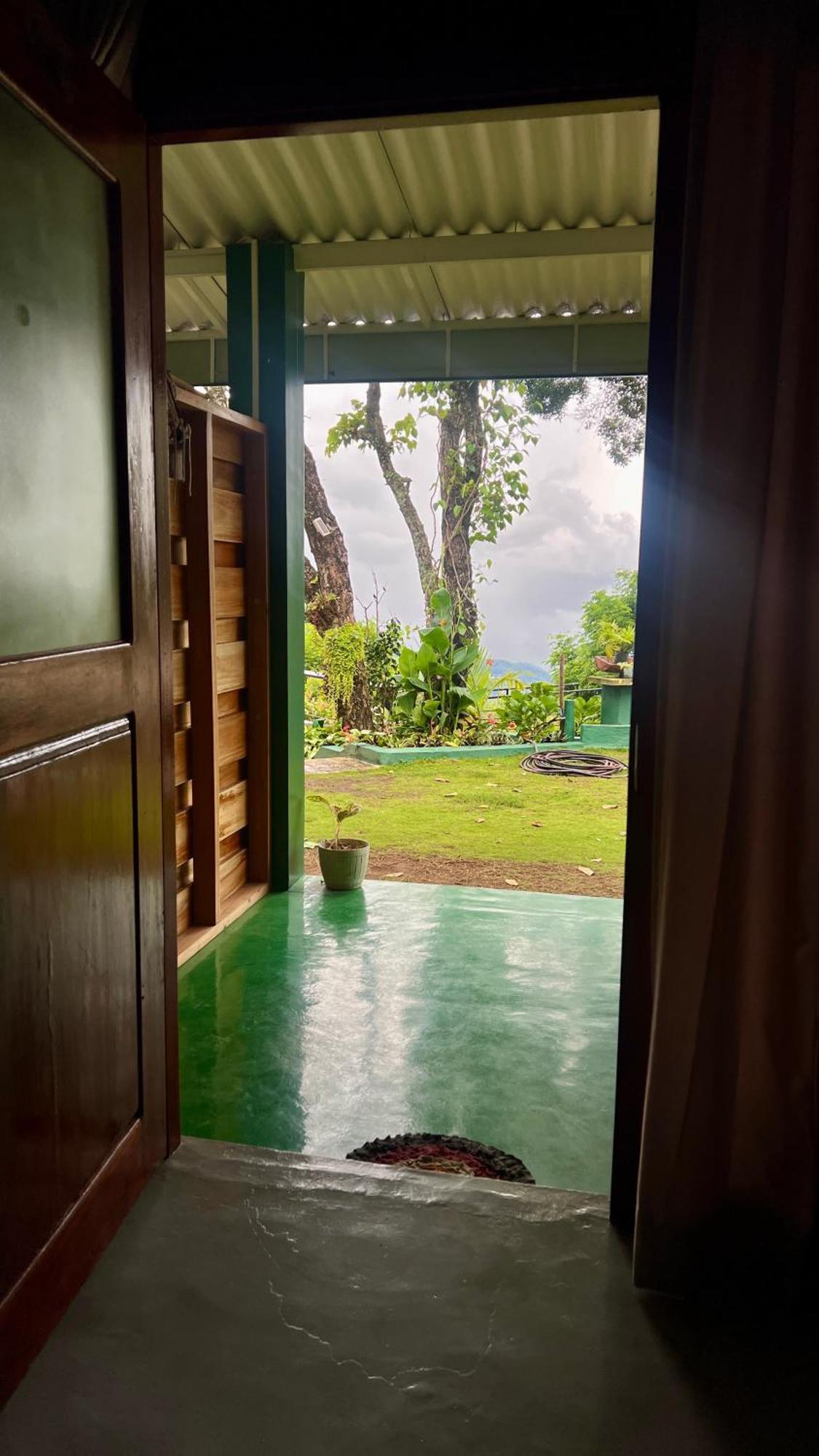 Gaia Ella Ecolodge And Yoga Centre ภายนอก รูปภาพ